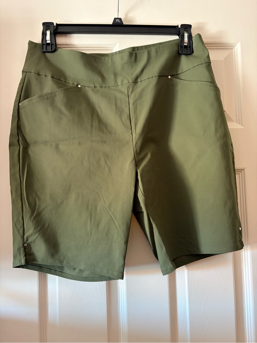 INC International Concepts Olive Green Stretch Women's Shorts